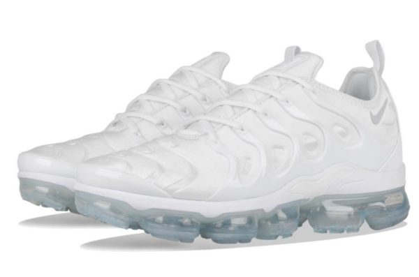 Nike Air VaporMax Plus White белые (35-44)