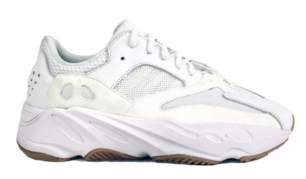 Adidas Yeezy Boost 700 white белые (40-44)