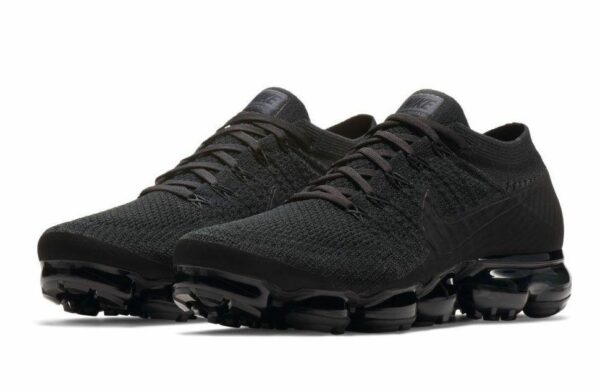 Nike Air VaporMax Flyknit black черные 40-44