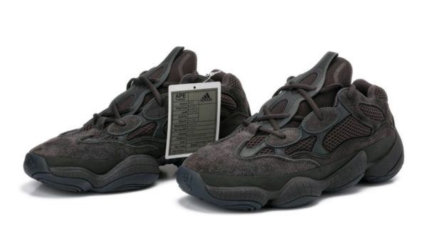 Adidas Yeezy Boost 500 black черные (35-44)