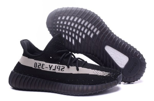 Adidas Yeezy Boost 350 V2 черные с белым (35-44)