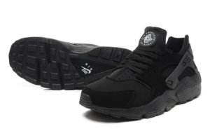 Nike Huarache черные (35-45)