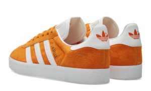 Adidas Gazelle оранжевые с белым (35-39)