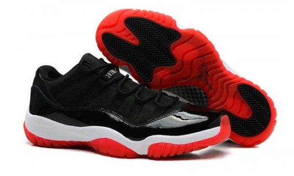 Nike Air Jordan 11 Retro черные с красным (40-45)