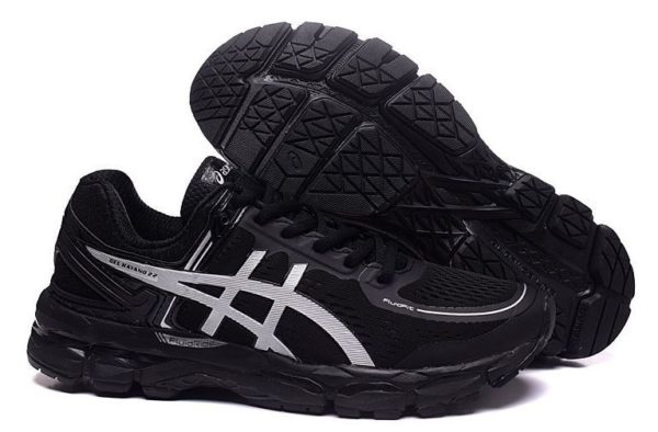 Asics Gel Kayano 22 (Black/Silver) черные (40-44)