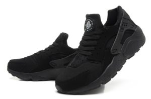 Nike Huarache черные (35-45)