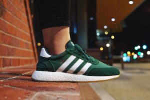 Кроссовки Adidas Iniki Runner зеленые 40-44