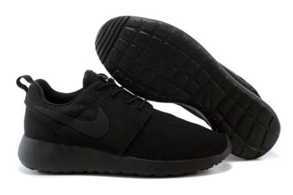 Женские кроссовки Nike Roshe Run