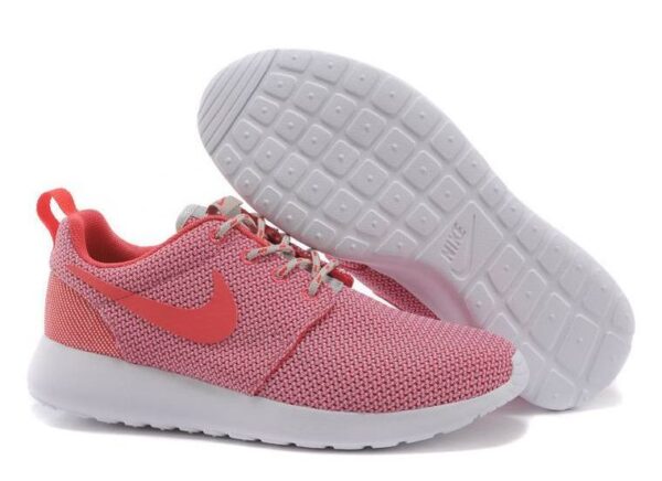 Nike Roshe Run красные (35-39)