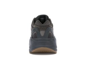 Adidas Yeezy Boost 700 коричневые (35-44)