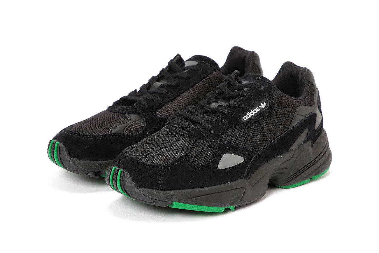 Adidas falcon sales 35