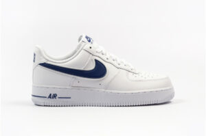 Nike Air Force 1 LV8 белые с синим (40-44)