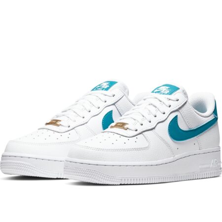 Nike Air Force 1 07 LV8 белые с бирюзовым кожаные женские (35-39)