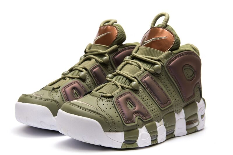 Nike Air More Uptempo зеленые-белые (35-45)