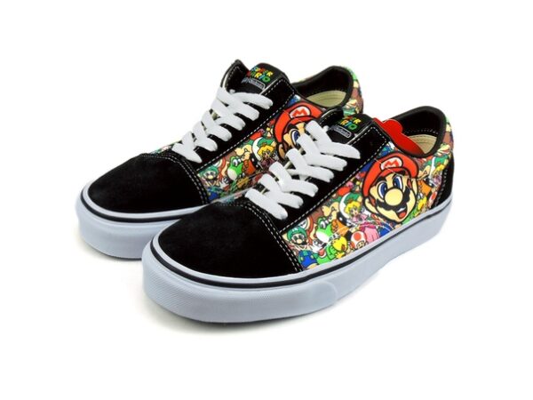 Vans Old Skool Nintendo Mario черные с белым женские (35-39)