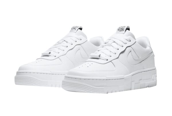 Nike Air Force 1 Low Pixel Triple белые кожаные женские (35-39)